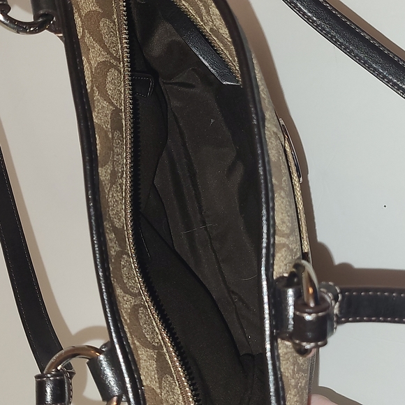 NWOT Coach Signature Logo Small Tote, Tan and Brown, Leather Trim - Picture 16 of 16